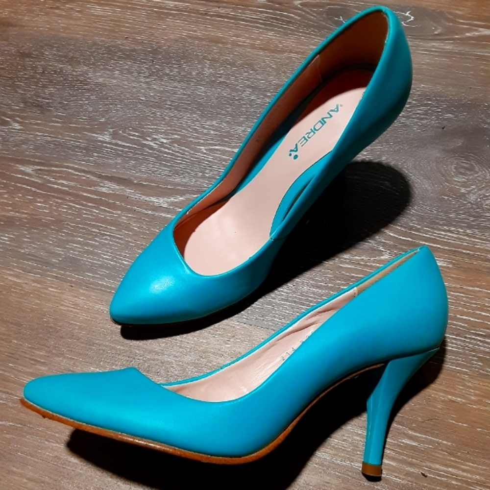 ANDREA heels (size 7)